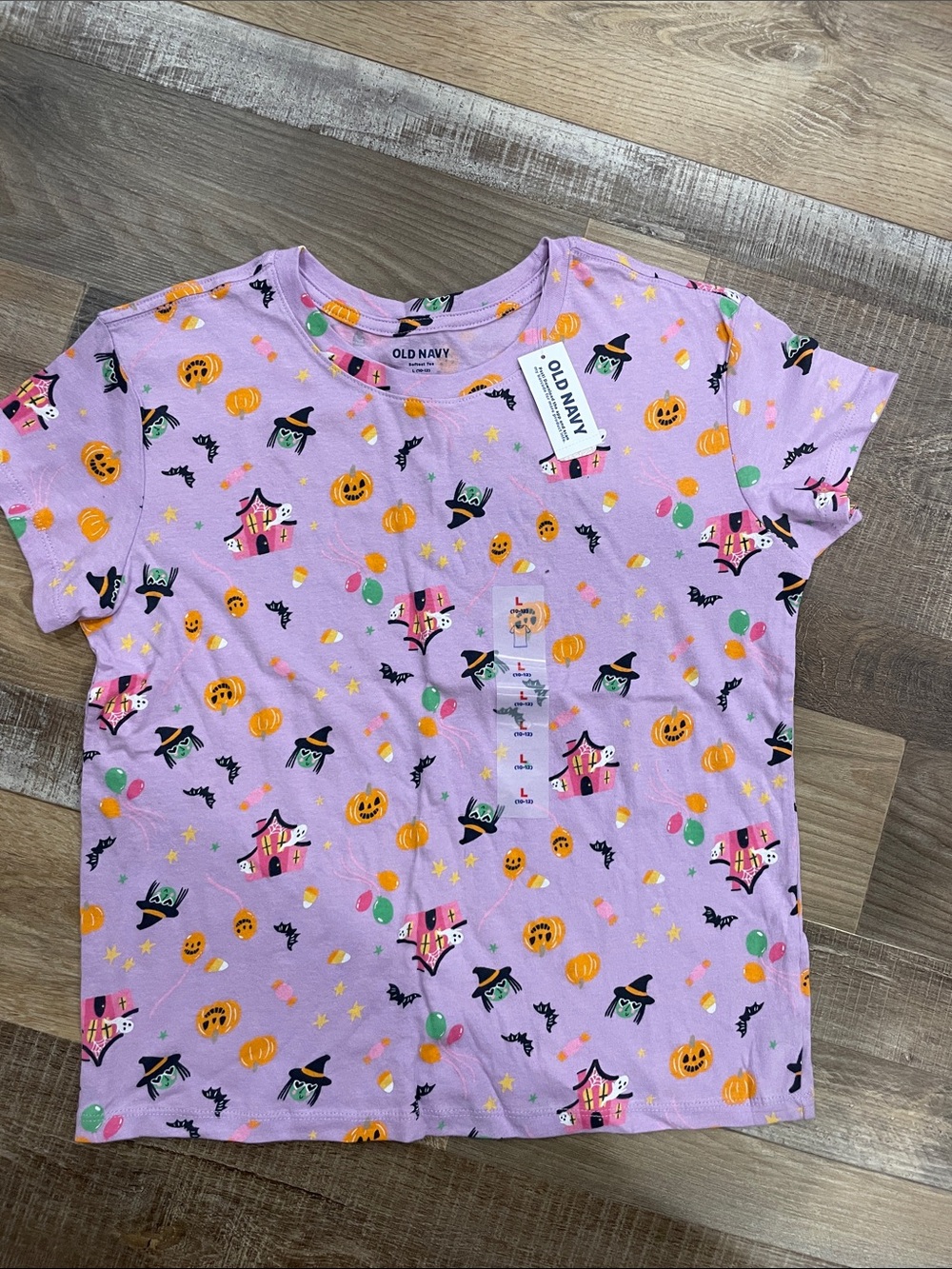 Old Navy Lavender Halloween Print Short Sleeve Tee
